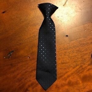 Vineyard vines clip on tie
